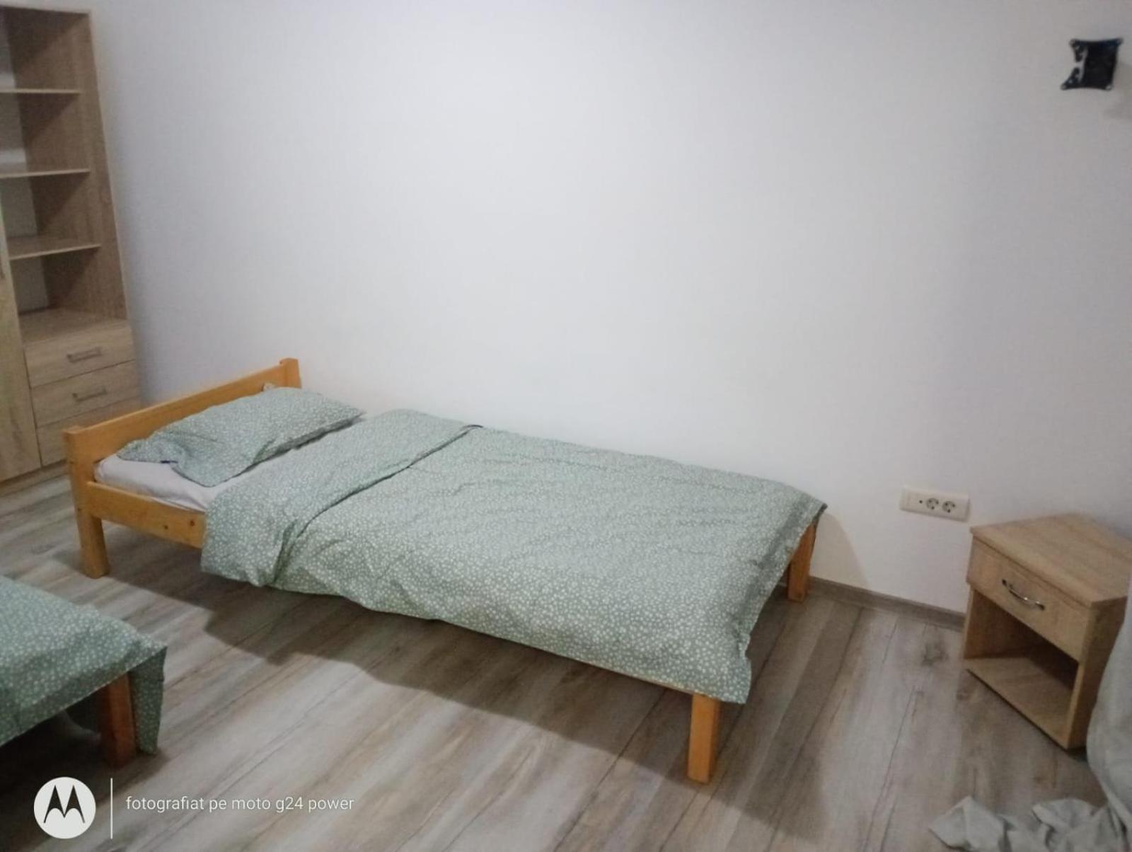 4 Rooms Apartment Тулча Экстерьер фото