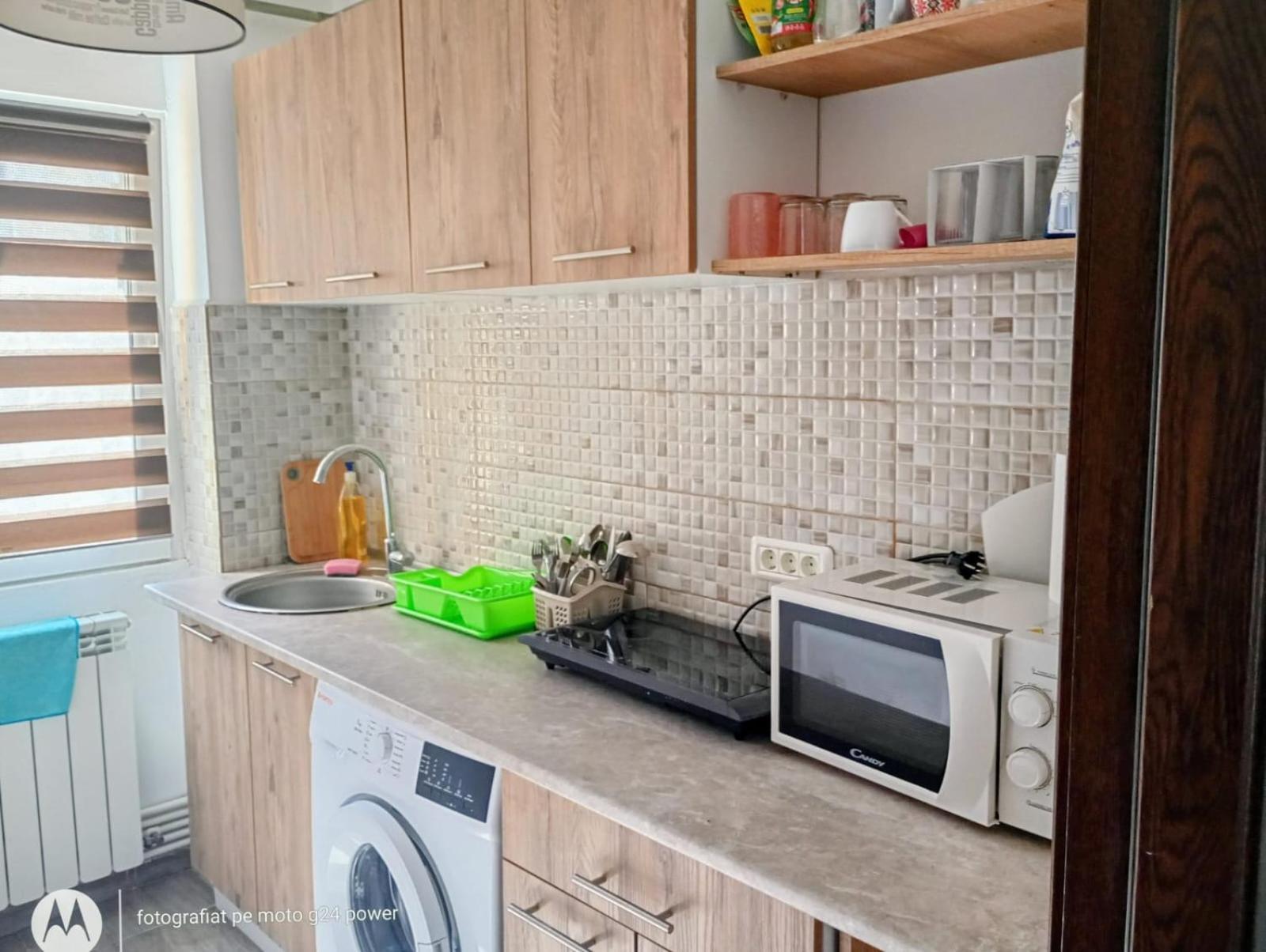 4 Rooms Apartment Тулча Экстерьер фото